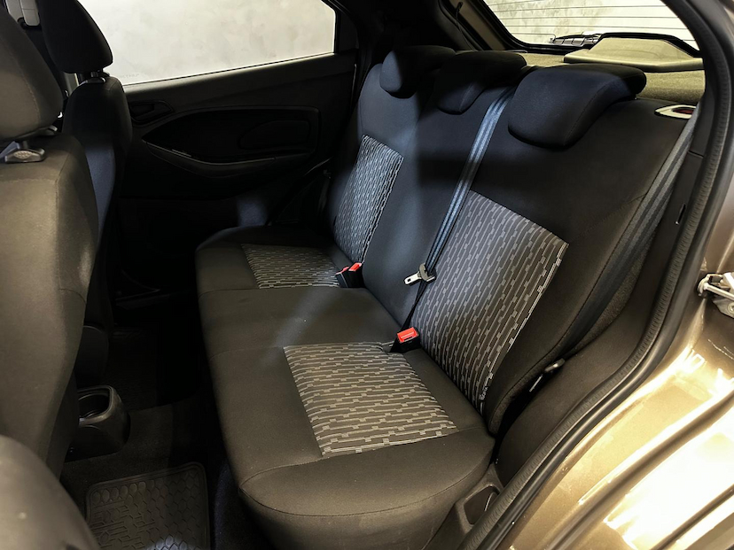 Foto do veículo FORD KA  SE PLUS 1.0 HA C 2020 66.701 KM 51.900,00