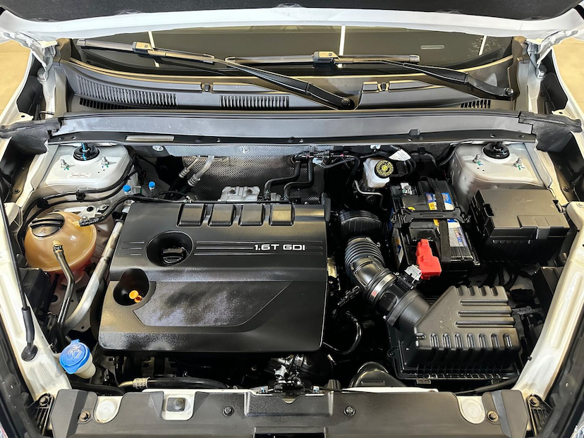 Foto do veículo CAOA CHERY TIGGO 8  1.6 TGDI 2022 63.497 KM 135.900,00