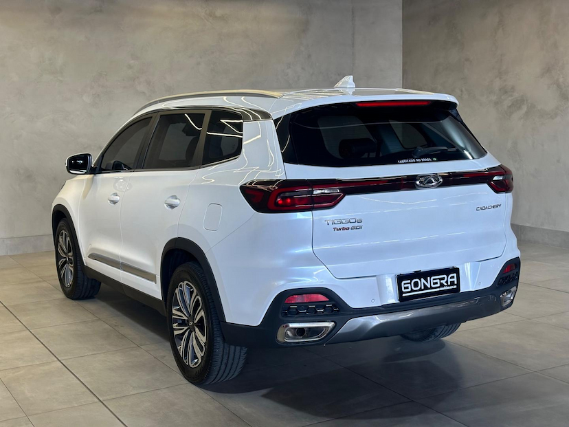 Foto do veículo CAOA CHERY TIGGO 8  1.6 TGDI 2022 63.497 KM 135.900,00