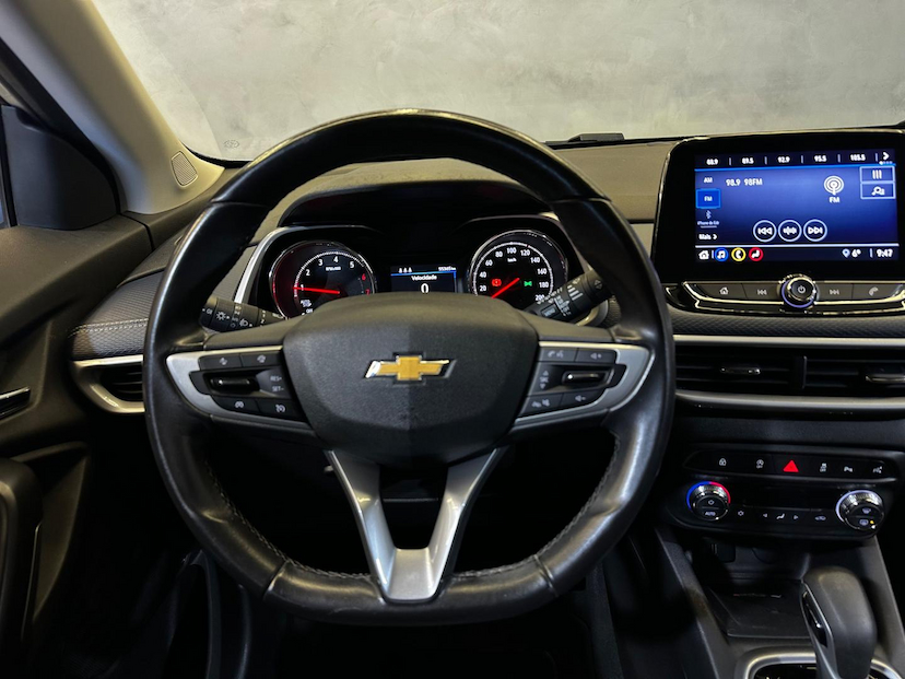 Foto do veículo CHEVROLET TRACKER  12T A PR 2021 55.365 KM 105.900,00
