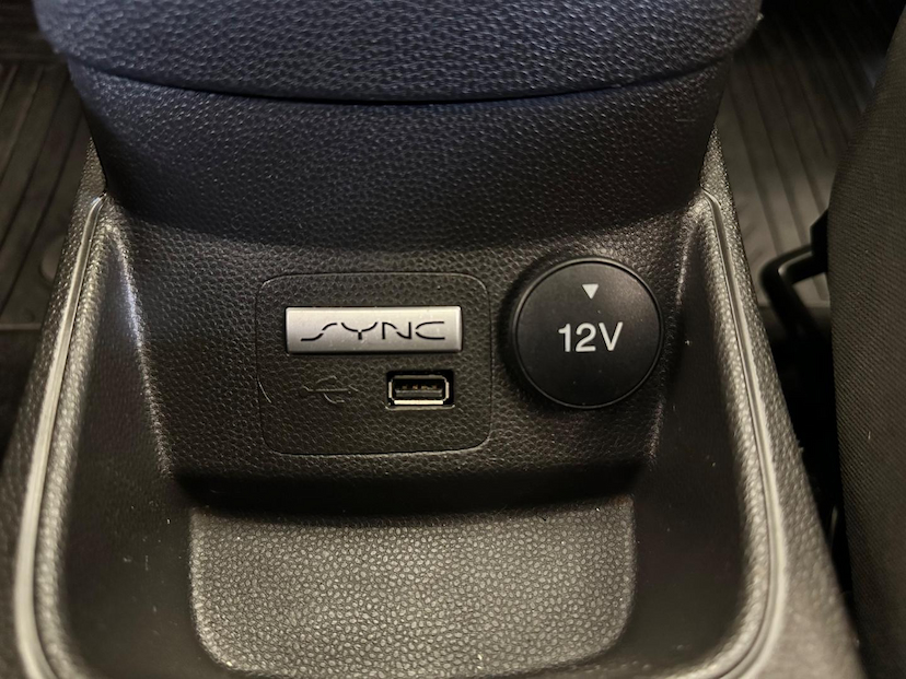 Foto do veículo FORD FIESTA  1.6 SE HATCH 16V FLEX 4P MANUAL 2018 102.400 KM 53.900,00