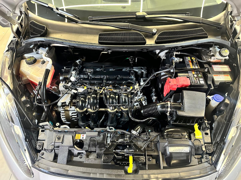 Foto do veículo FORD FIESTA  1.6 SE HATCH 16V FLEX 4P MANUAL 2018 102.400 KM 53.900,00