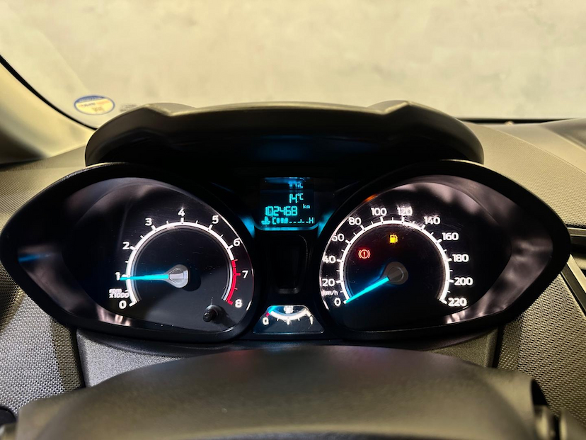 Foto do veículo FORD FIESTA  1.6 SE HATCH 16V FLEX 4P MANUAL 2018 102.400 KM 53.900,00