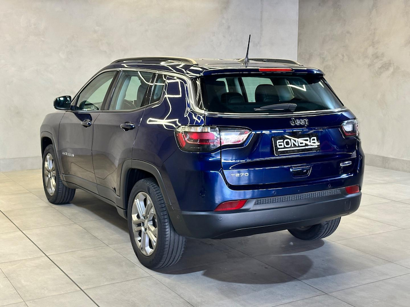 Foto do veículo JEEP COMPASS  LONG. T270 1.3 TB 4X2 FLEX AUT. 2023 49.250 KM 134.900,00