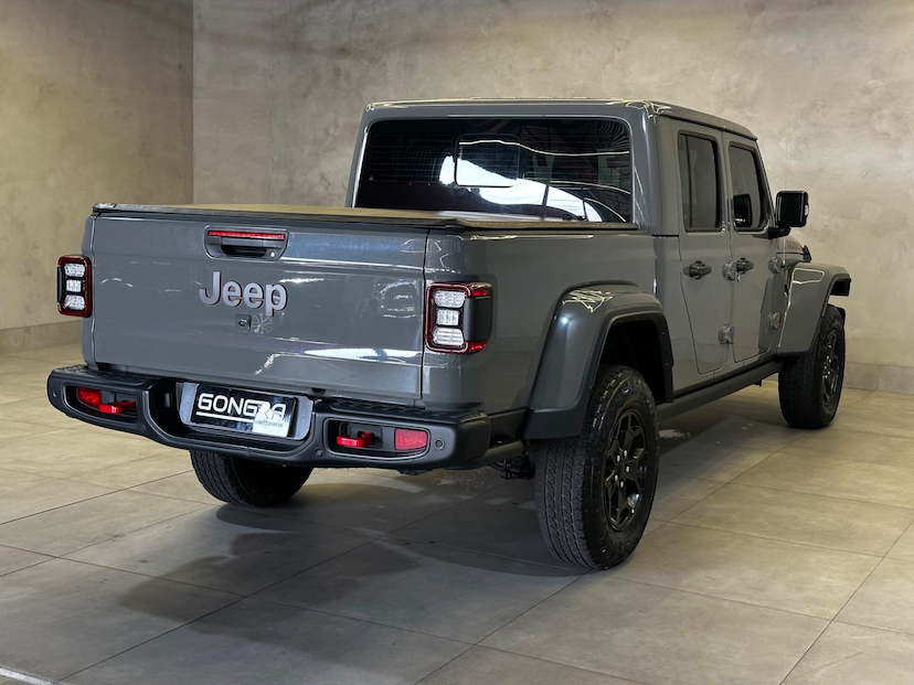 Foto do veículo JEEP GLADIATOR  RUBICON 2023 13.350 KM 349.900,00