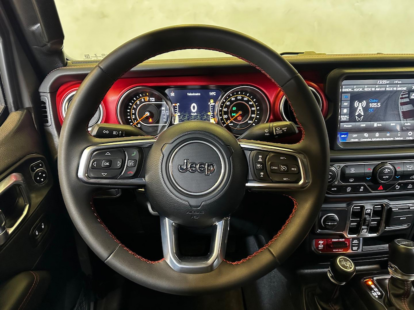 Foto do veículo JEEP GLADIATOR  RUBICON 2023 13.350 KM 349.900,00