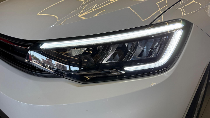 Foto do veículo VOLKSWAGEN VIRTUS  TSI 1.0 FLEX 12V 4P MEC. 2024 50.212 KM 89.900,00