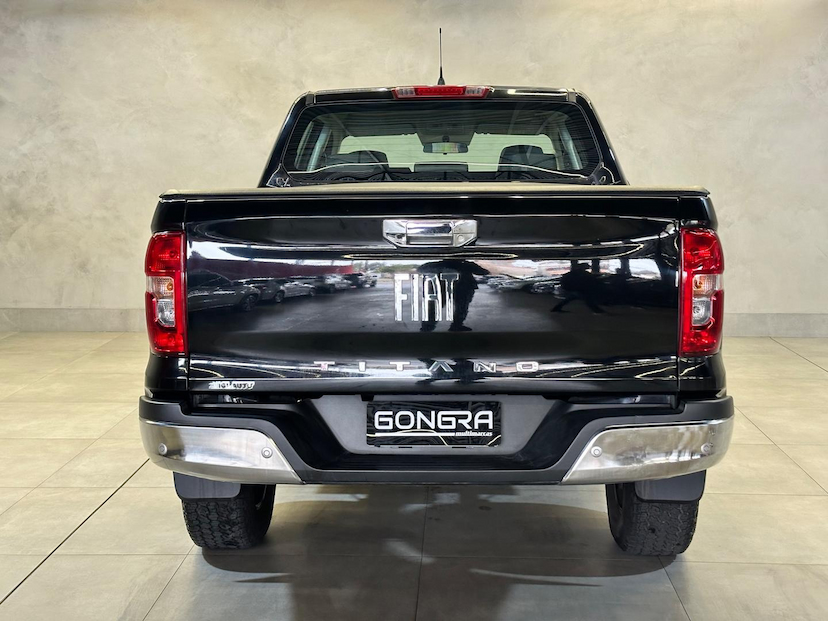 Foto do veículo FIAT TITANO  VOLCANO 2.2 16V 4X4 TB DIE. AUT. 2024 9.315 KM 172.900,00