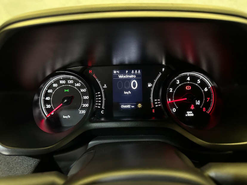 Foto do veículo FIAT FASTBACK  AUDACE TURBO 200 FLEX AT 4P 2024 14.683 KM 116.900,00