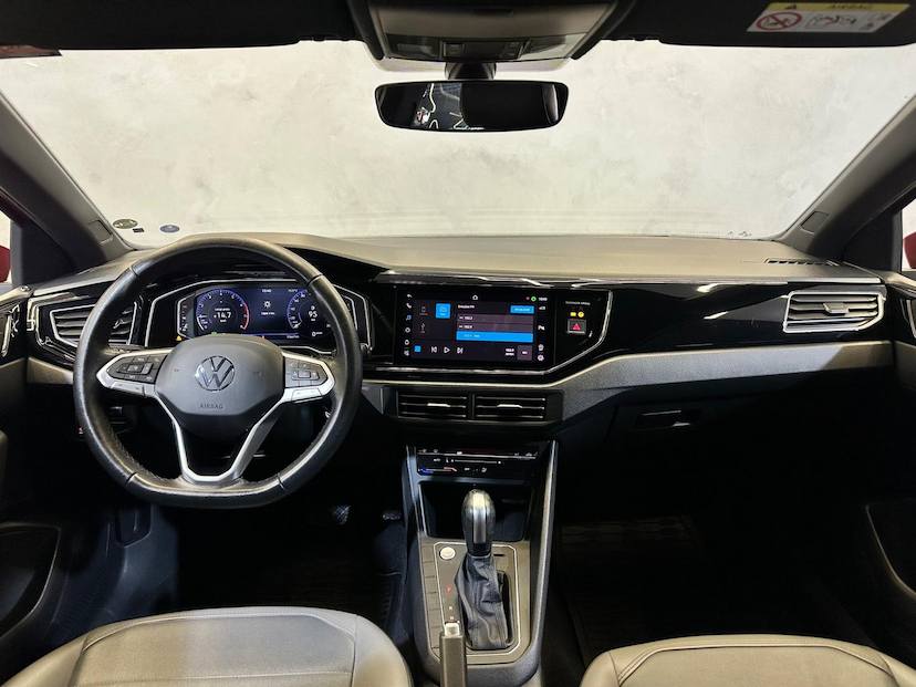 Foto do veículo VOLKSWAGEN NIVUS  HIGHLINE 1.0 200 TSI FLEX AUT. 2022 53.540 KM 114.900,00