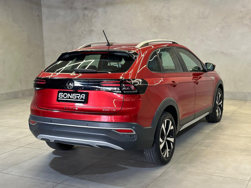 Foto do veículo VOLKSWAGEN NIVUS  HIGHLINE 1.0 200 TSI FLEX AUT. 2022 53.540 KM 114.900,00