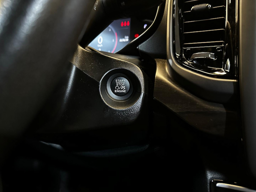 Foto do veículo FIAT TORO  RANCH AT9 4X4 2022 25.478 KM 144.900,00