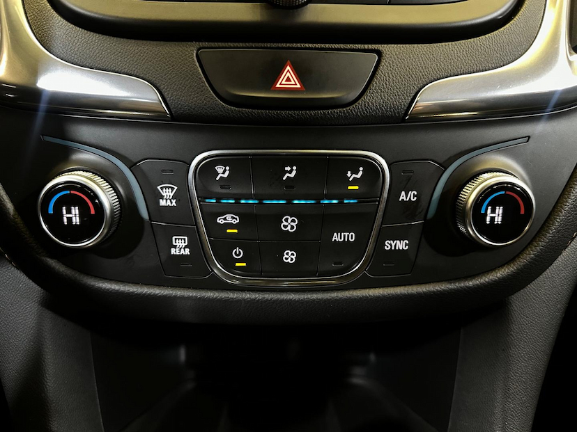 Foto do veículo CHEVROLET EQUINOX CHEV  PREMIER 2019 73.878 KM 124.900,00