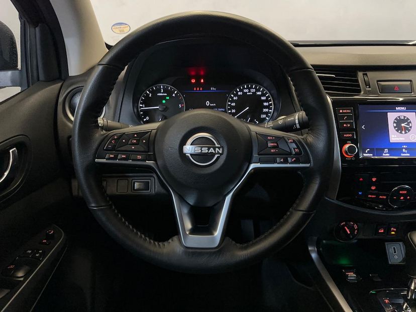 Foto do veículo NISSAN FRONTIER  2.3 XE AT X4 2024 25.070 KM 215.900,00