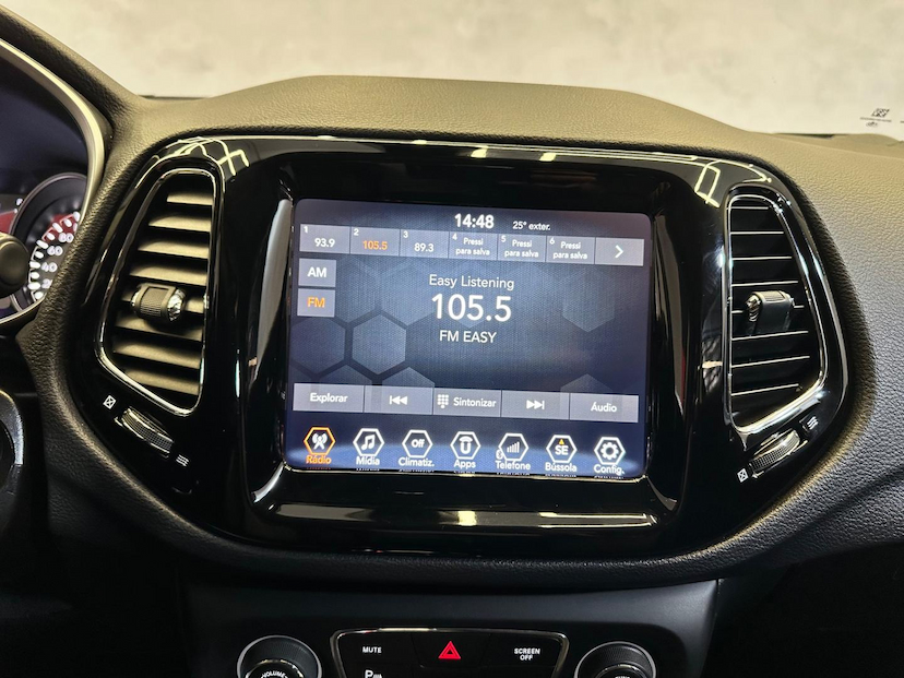 Foto do veículo JEEP COMPASS  2.0 16V FLEX NIGHT EAGLE 4X2 2018 108.000 KM 91.900,00