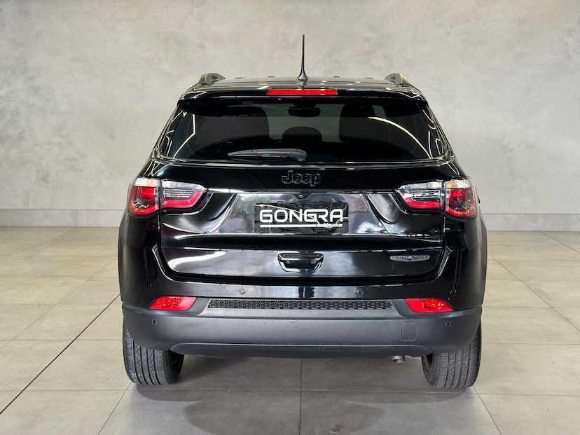 Foto do veículo JEEP COMPASS  2.0 16V FLEX NIGHT EAGLE 4X2 2018 108.000 KM 91.900,00