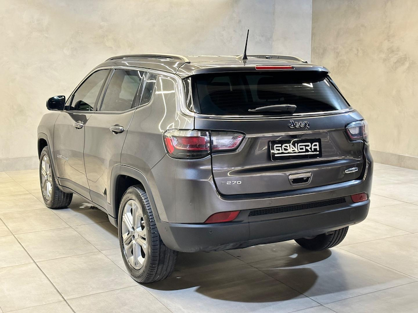 Foto do veículo JEEP COMPASS  LONG. T270 1.3 TB 4X2 FLEX AUT. 2023 22.775 KM 140.900,00