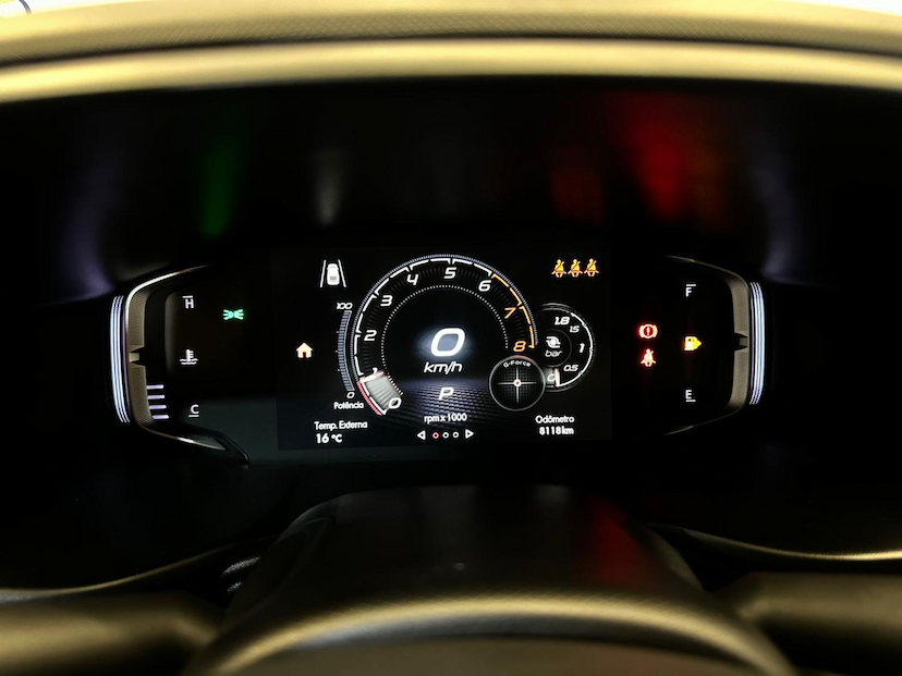 Foto do veículo FIAT FASTBACK  ABARTH 270 2025 8.116 KM 149.900,00
