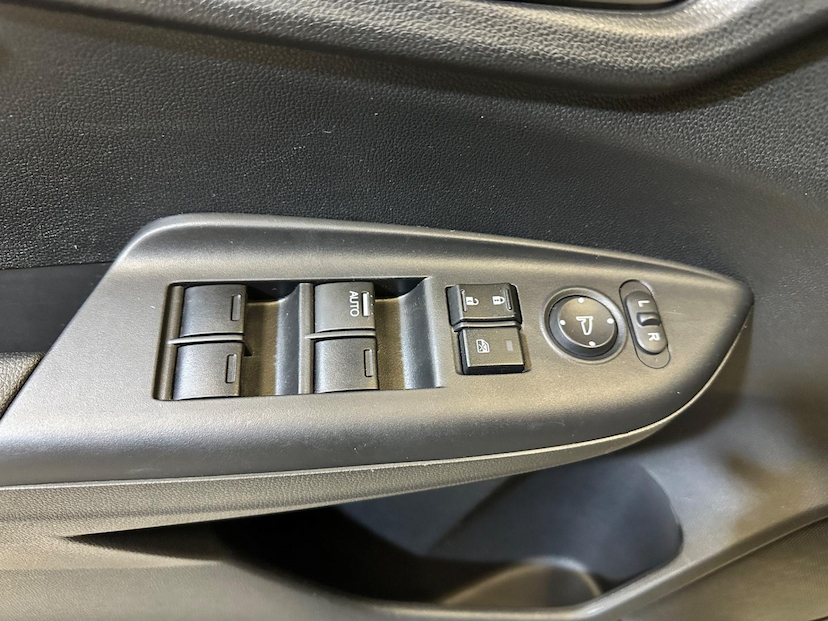Foto do veículo HONDA WR-V WR-V EXL CVT 2018 56.741 KM 86.900,00