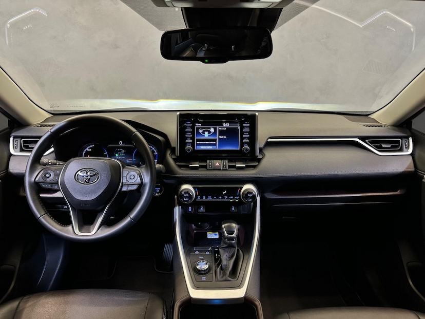Foto do veículo TOYOTA RAV4  2.5L AWD SX HYBRID 2022 39.069 KM 226.900,00