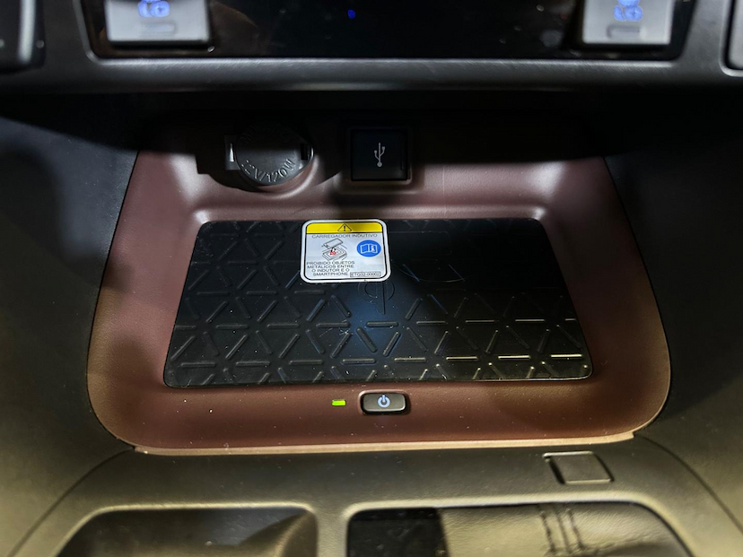 Foto do veículo TOYOTA RAV4  2.5L AWD SX HYBRID 2022 39.069 KM 226.900,00