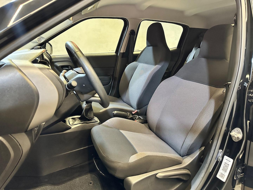 Foto do veículo CITROËN C3  LIVE PACK 1.0 MT 2023 10.089 KM 64.900,00
