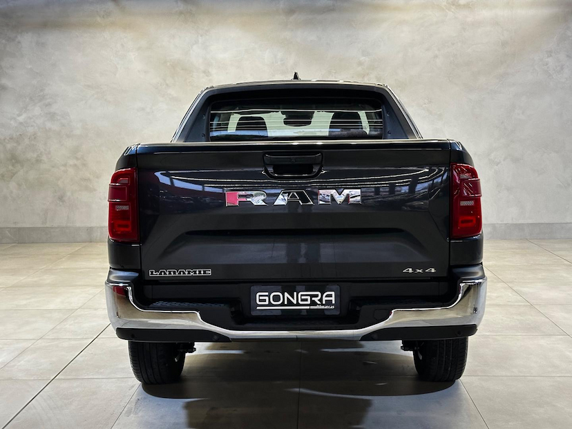 Foto do veículo RAM RAMPAGE  LARAMIE 2.0 TURBODIESEL 2024 13.506 KM 214.900,00