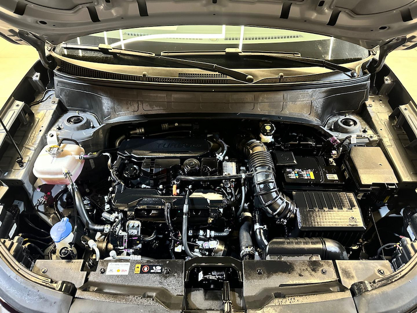 Foto do veículo HYUNDAI CRETA NEW  1.6L TGDI ULTIMATE 2025 14.555 KM 176.900,00