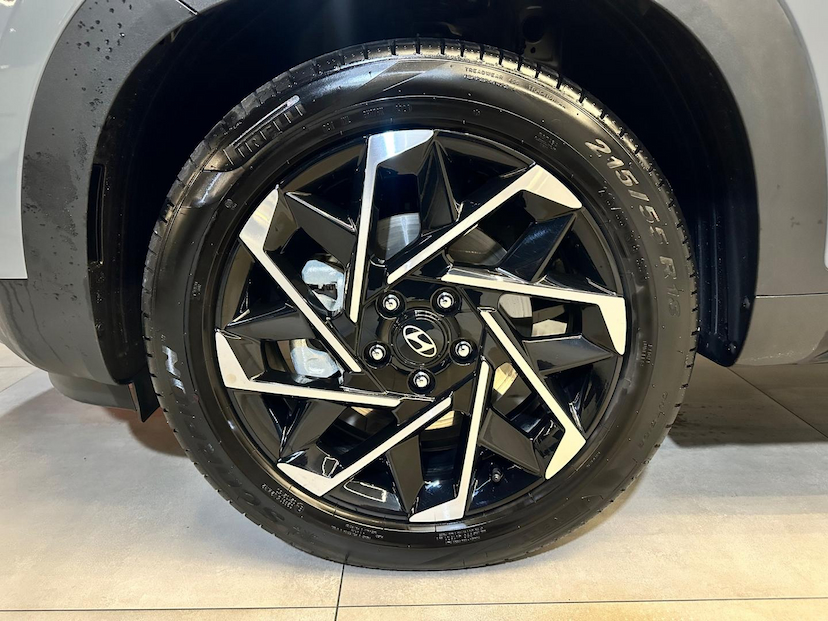 Foto do veículo HYUNDAI CRETA NEW  1.6L TGDI ULTIMATE 2025 14.555 KM 176.900,00