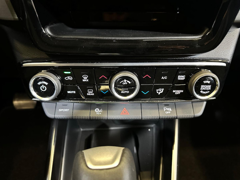 Foto do veículo FIAT TORO  VOLCANO 1.3 T270 4X2 FLEX AUT. 2025 145 KM 156.900,00