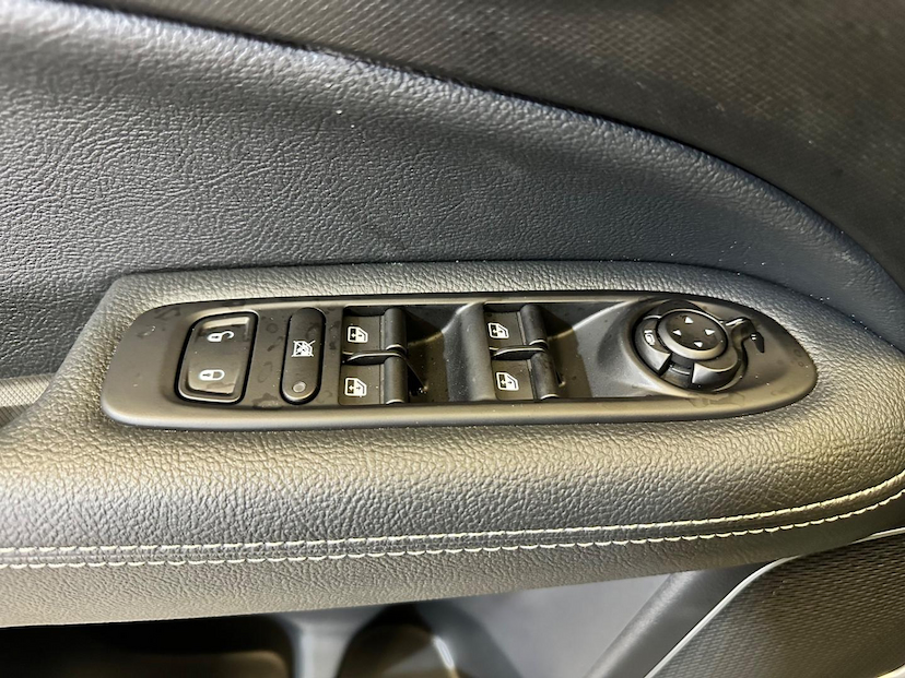 Foto do veículo FIAT TORO  VOLCANO 1.3 T270 4X2 FLEX AUT. 2025 145 KM 156.900,00