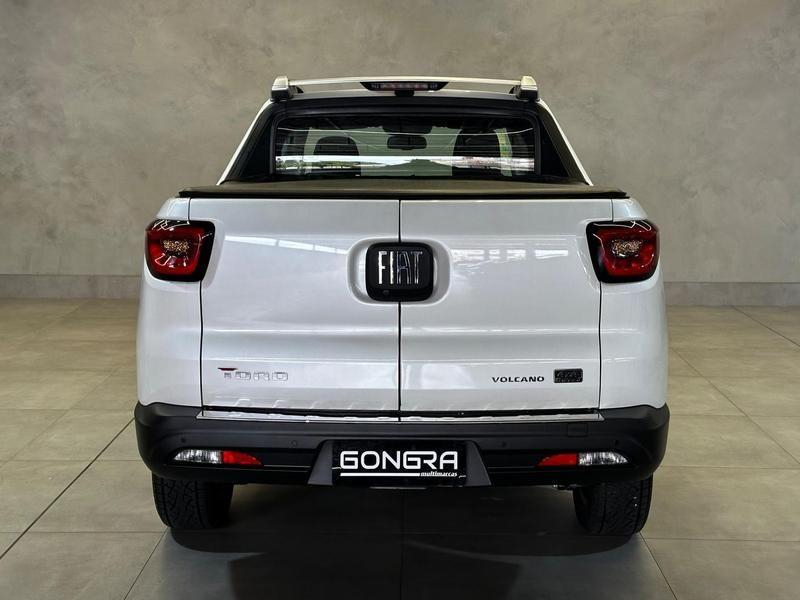 Foto do veículo FIAT TORO  VOLC AT9 4X4 2025 142 KM 174.900,00