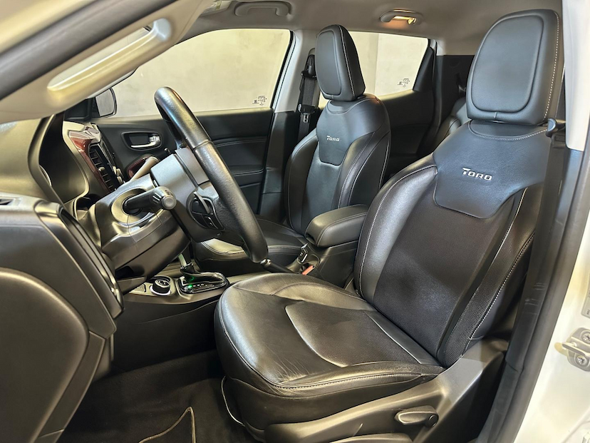 Foto do veículo FIAT TORO  FREEDOM AT9 2019 43.700 KM 105.900,00