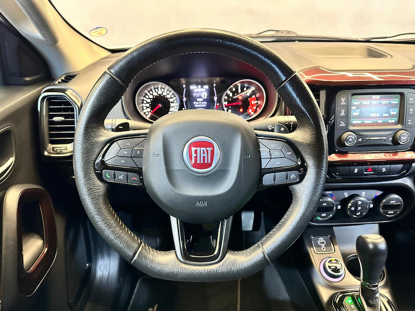 Foto do veículo FIAT TORO  FREEDOM AT9 2019 43.700 KM 105.900,00