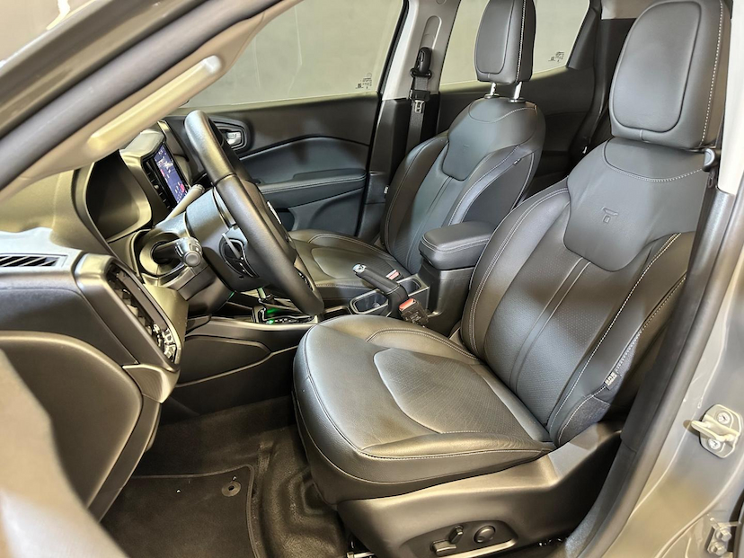 Foto do veículo FIAT TORO  VOLC AT9 4X4 2024 18.877 KM 164.900,00