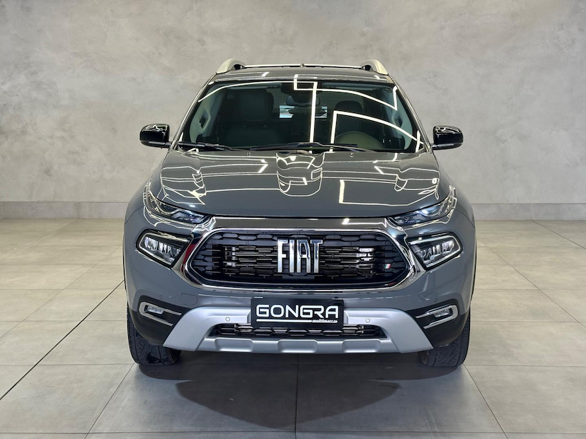 Foto do veículo FIAT TORO  VOLC AT9 4X4 2024 18.877 KM 164.900,00