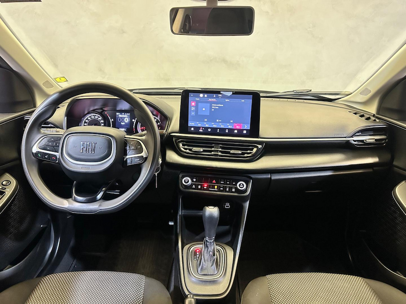 Foto do veículo FIAT PULSE  DRIVE AT 2023 25.621 KM 92.900,00