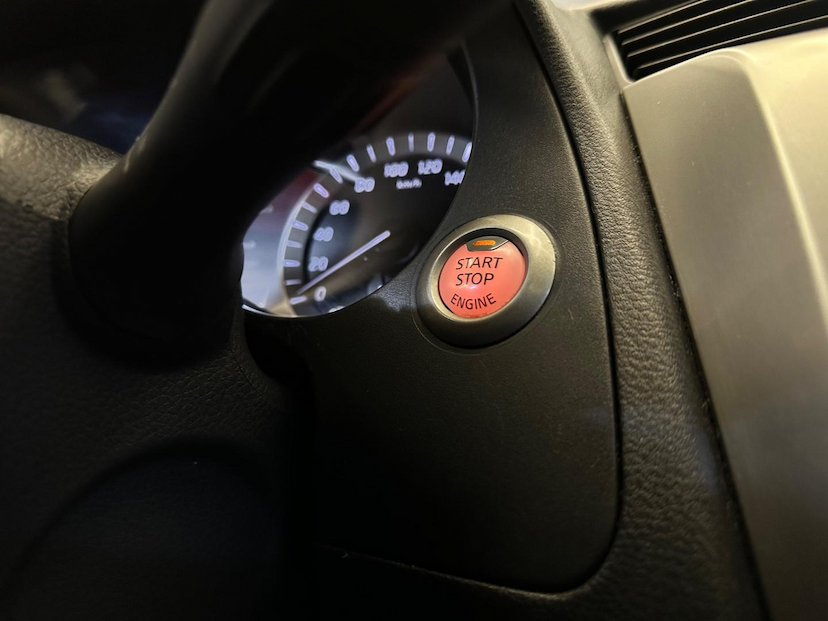 Foto do veículo NISSAN FRONTIER  LE CD 4X4 2.3 BI-TB DIESEL AUT 2020 38.045 KM 164.900,00