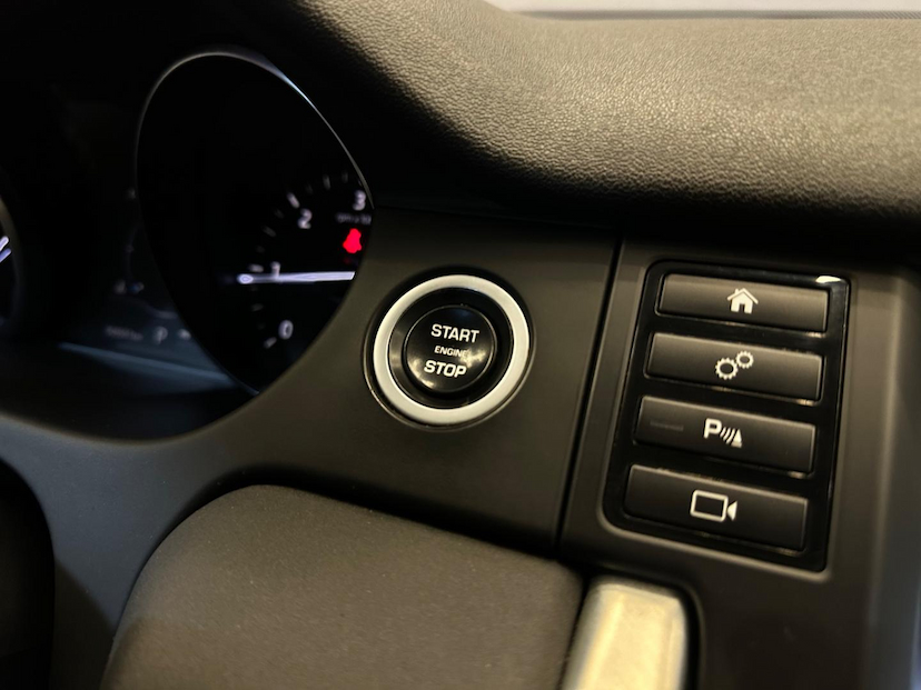 Foto do veículo LAND ROVER DISCOVERY  SPORT 2.0 D180 TURBO DIESEL R-DYNAMIC SE AUT 2019 48.552 KM 145.900,00