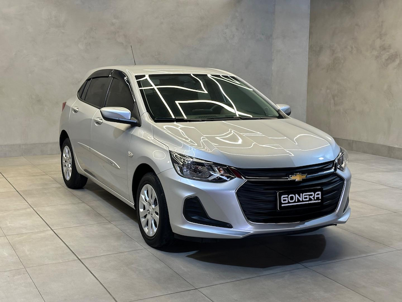 Foto do veículo CHEVROLET ONIX  1.0MT LT1 2022 40.698 KM 69.900,00