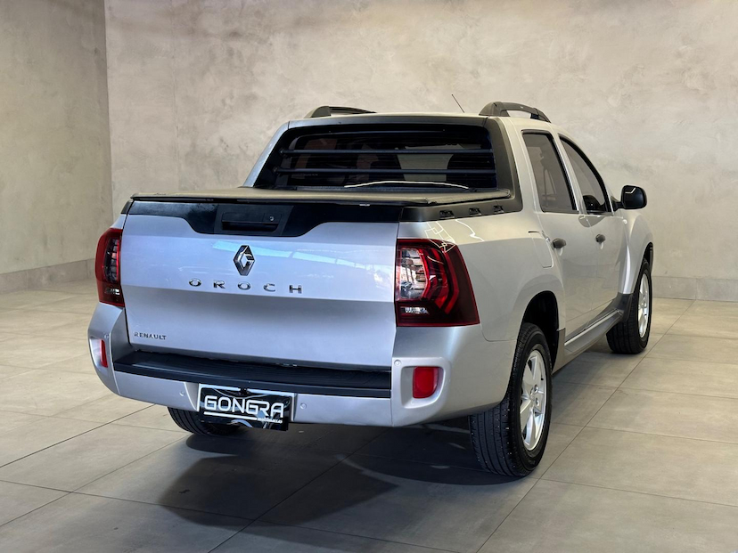 Foto do veículo RENAULT OROCH  16 4X2 2019 117.200 KM 72.900,00