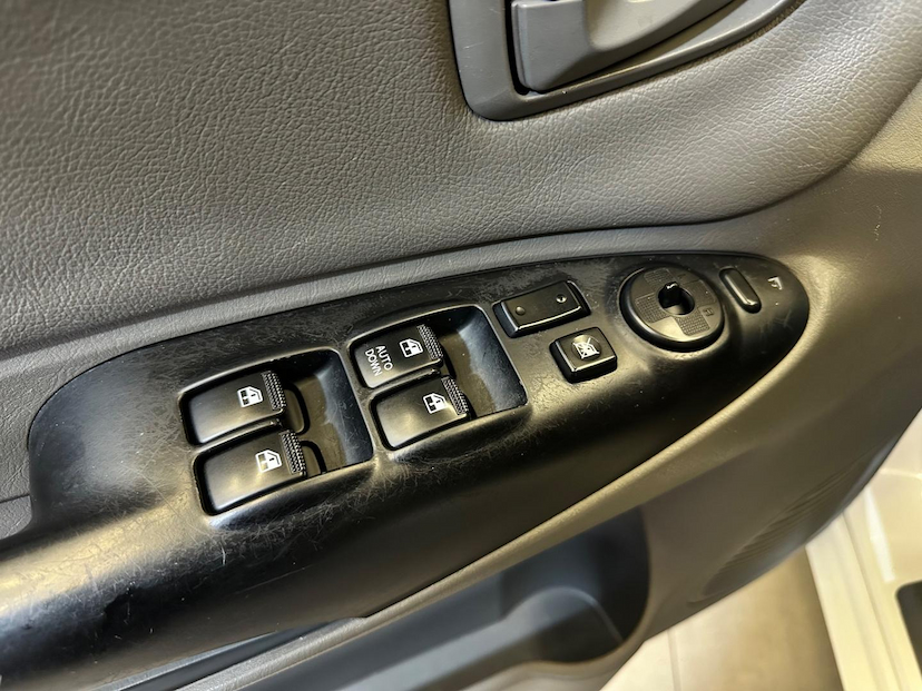 Foto do veículo HYUNDAI TUCSON  GLSB 2.0 2016 109.505 KM 64.900,00