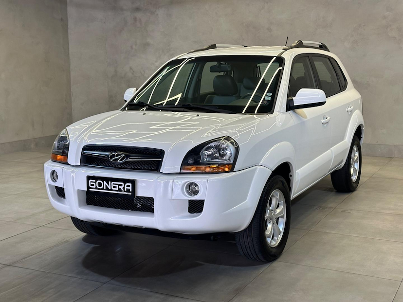 Foto do veículo HYUNDAI TUCSON  GLSB 2.0 2016 109.505 KM 64.900,00