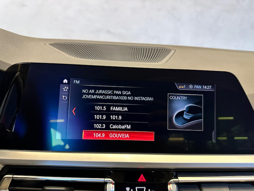 Foto do veículo BMW 320I  2.0 16V TURBO ACTIVE FLEX 4P AUTOMATICO 2020 59.500 KM 179.900,00