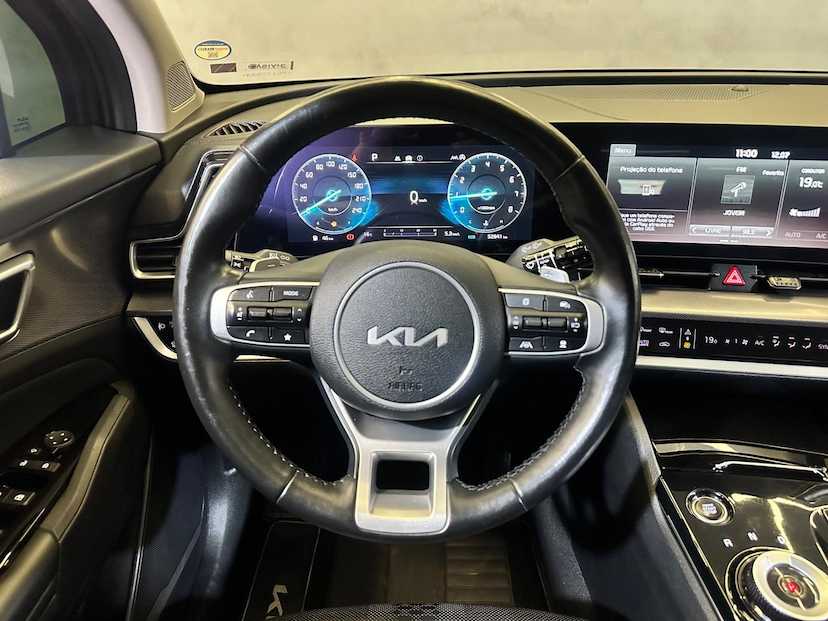 Foto do veículo KIA SPORTAGE  EXP P. 1.6 T-GDI (HÍBRIDO) 2023 52.757 KM 175.900,00