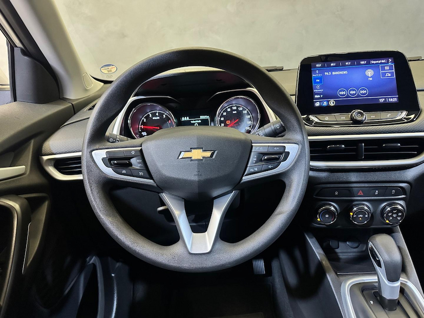 Foto do veículo CHEVROLET TRACKER  LT 1.0 TURBO 12V FLEX AUT. 2022 49.516 KM 97.900,00