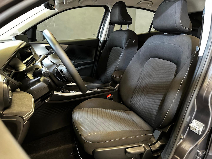 Foto do veículo FIAT FASTBACK  AUDACE TURBO 200 FLEX AT 4P 2024 7.683 KM 116.900,00