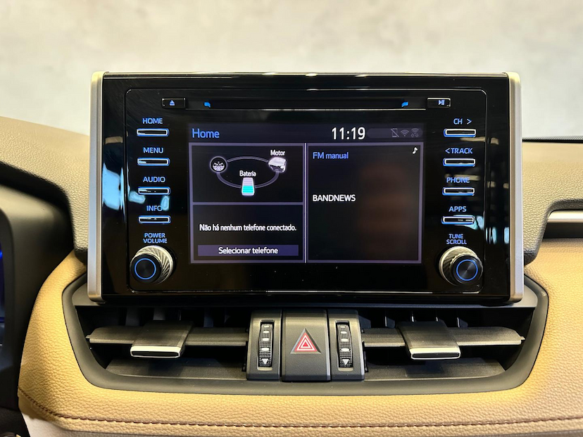 Foto do veículo TOYOTA RAV4 H 25L SX4WD 2019 71.769 KM 166.900,00