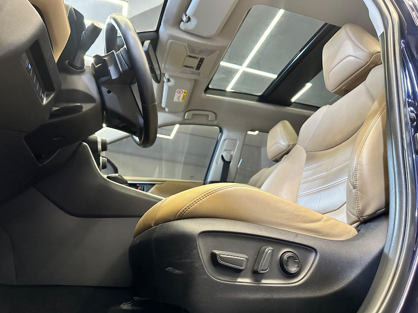 Foto do veículo TOYOTA RAV4 H 25L SX4WD 2019 71.769 KM 166.900,00