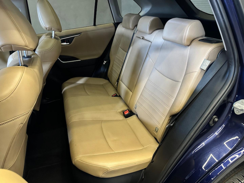 Foto do veículo TOYOTA RAV4 H 25L SX4WD 2019 71.769 KM 166.900,00
